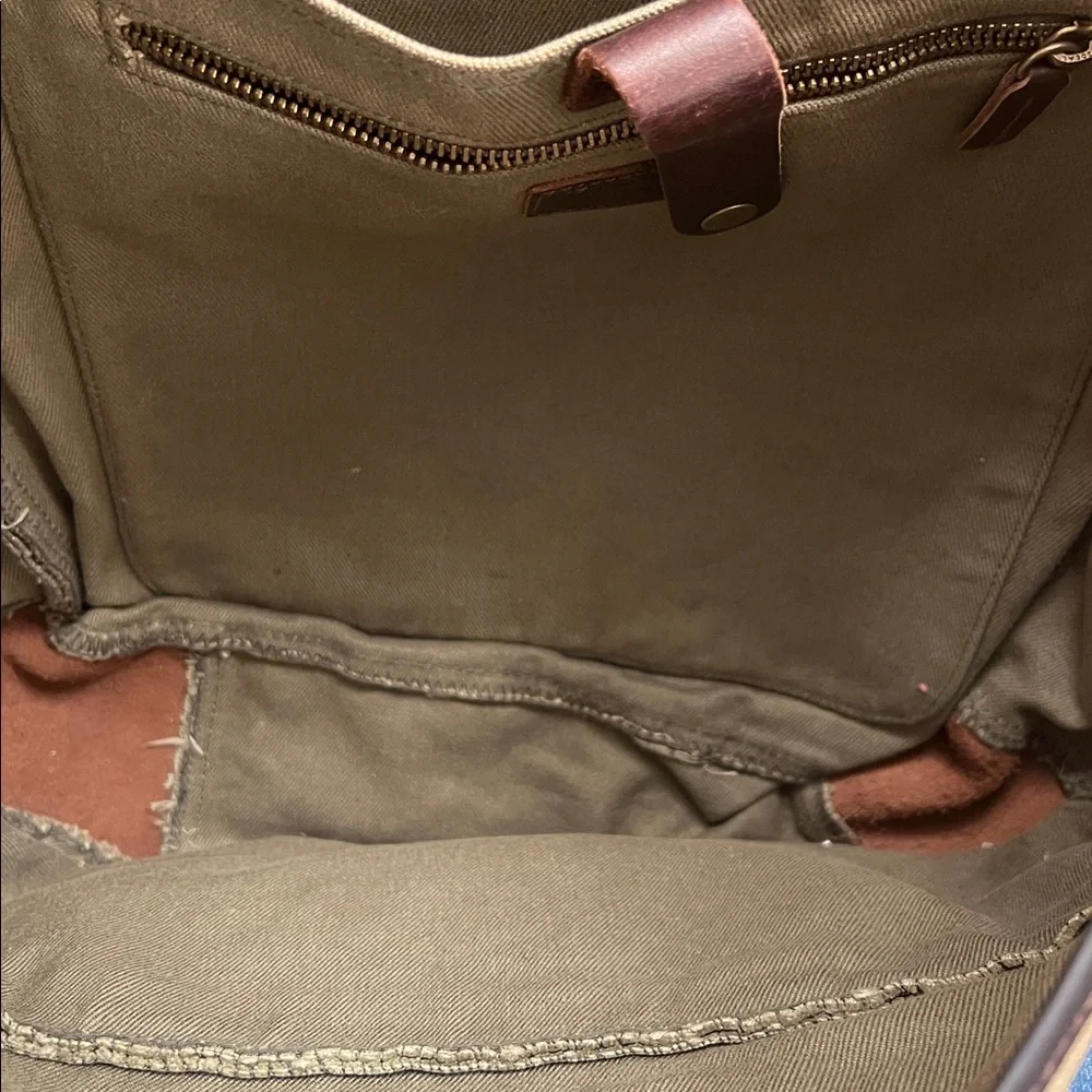 💼J.Crew Green Canvas Fabric & Brown Leather Adjustable Strap Messenger Bag